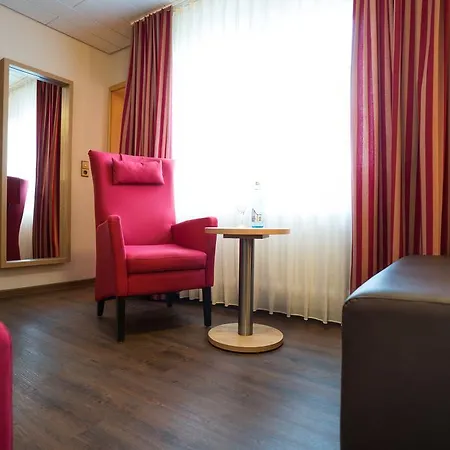 Hotel Hirsch 3*